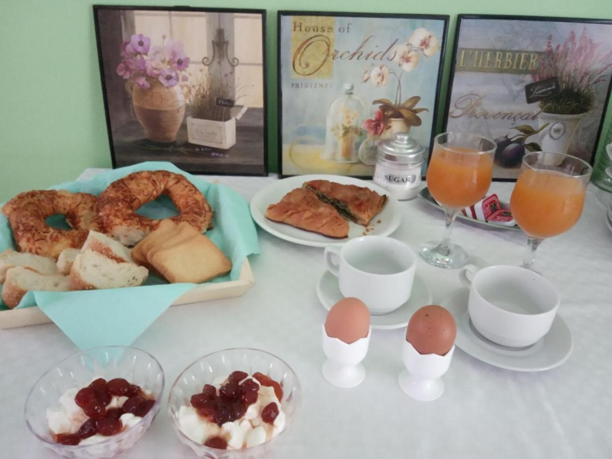 Faros Apartments Artemida  Dış mekan fotoğraf