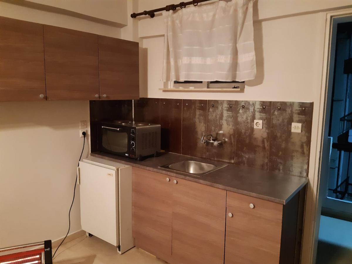Faros Apartments Artemida  Dış mekan fotoğraf