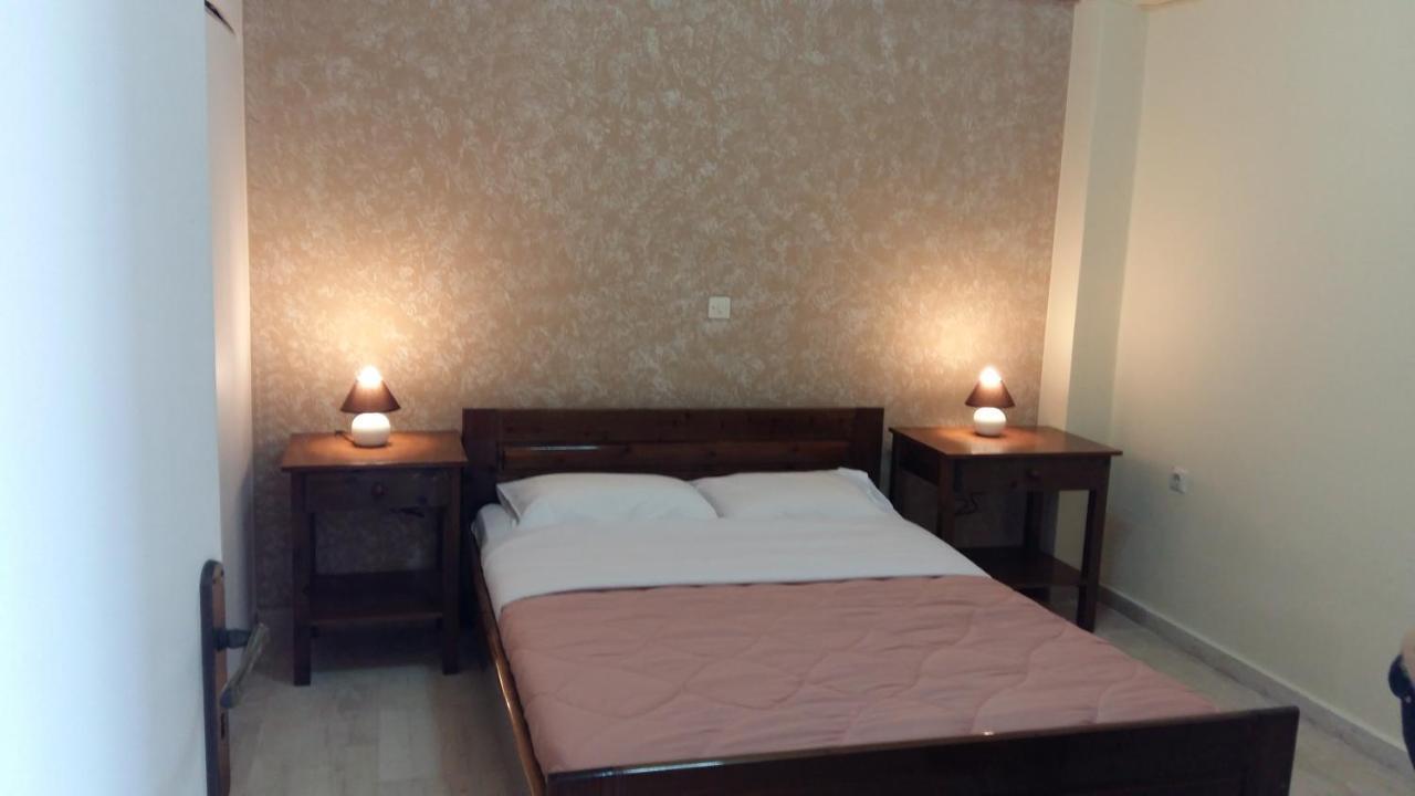 Faros Apartments Artemida  Dış mekan fotoğraf